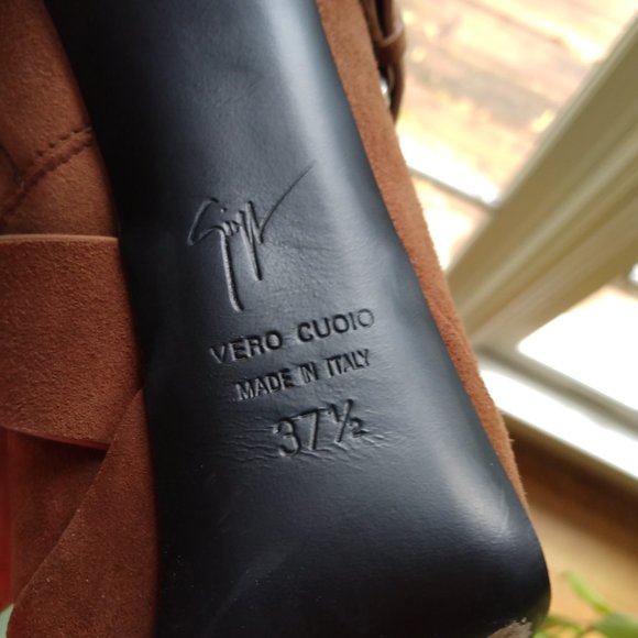 Giuseppe Zanotti Sigaro Stiletto Boots, Like New, Size 37.5 - Picture 4 of 7